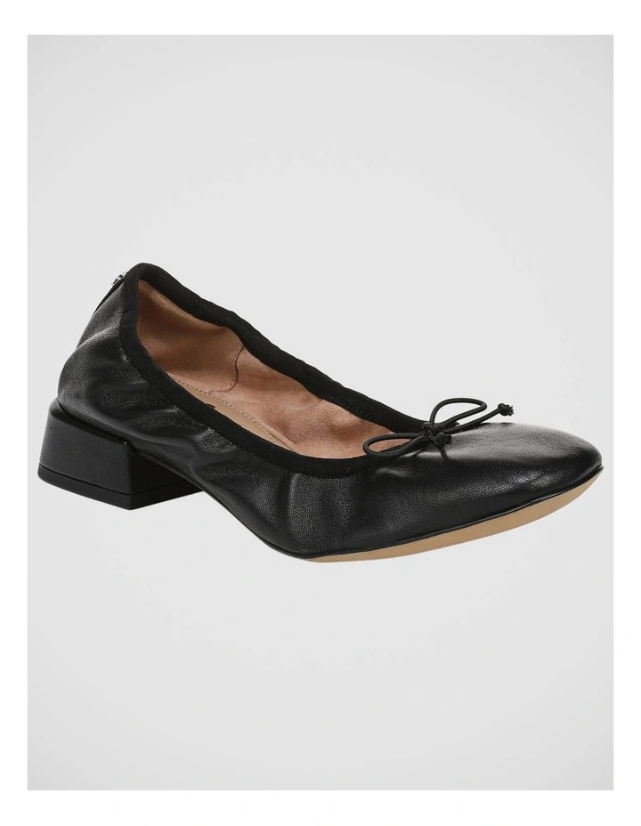 Belle Flat Shoes in Black Glove Leather image 2