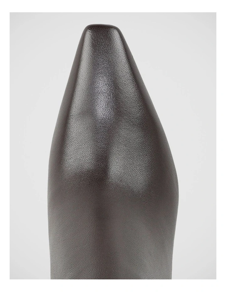 Saige Ankle Boots in Cafe Noir Glove image 4