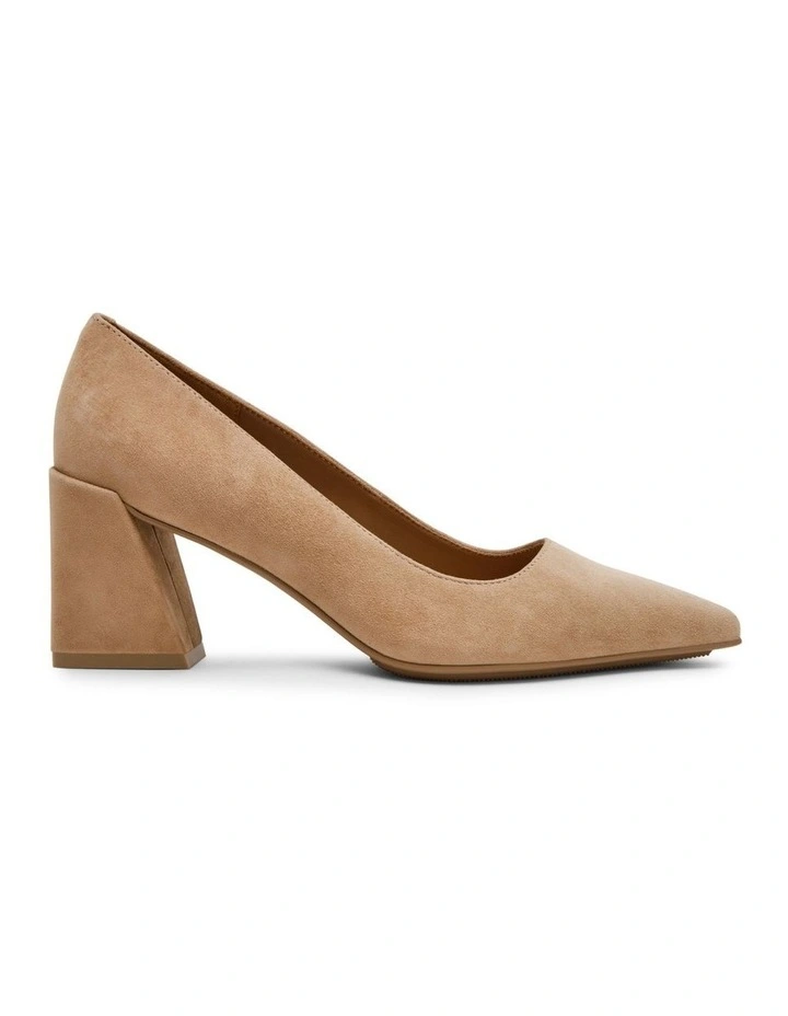 Relena Sand Suede image 2