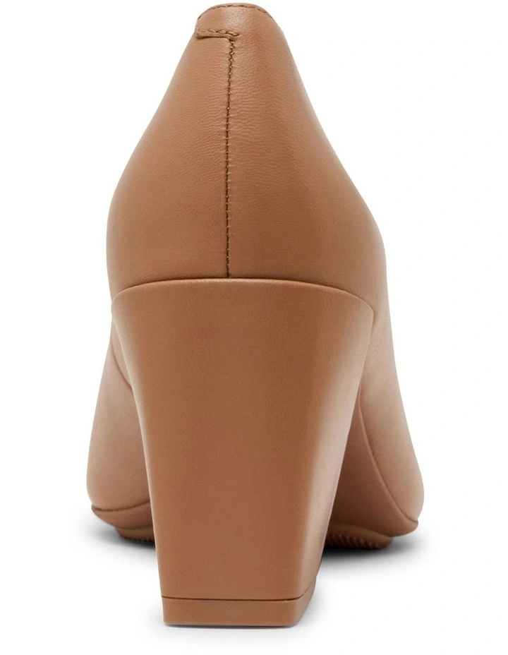 Relena Nude Leather image 7