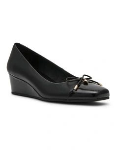 Waiter Black/Black Leather