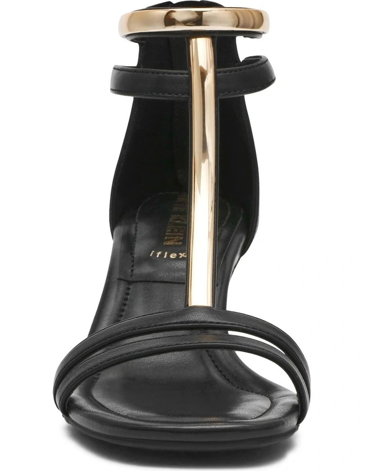 Juliet Black Smooth image 5