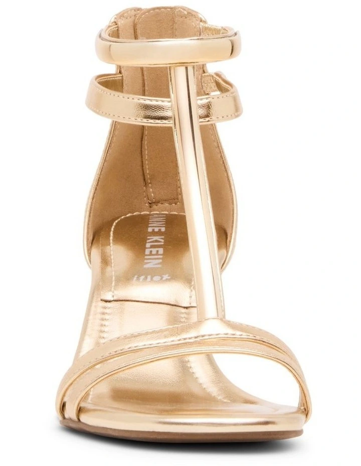 Juliet Gold image 4