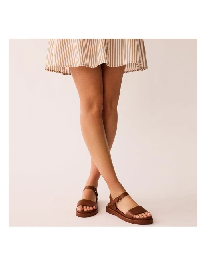 Elani Cognac image 2