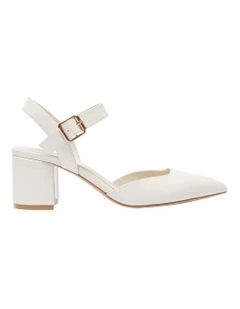 Ingrid Heeled Shoes in Bone Patent Leather