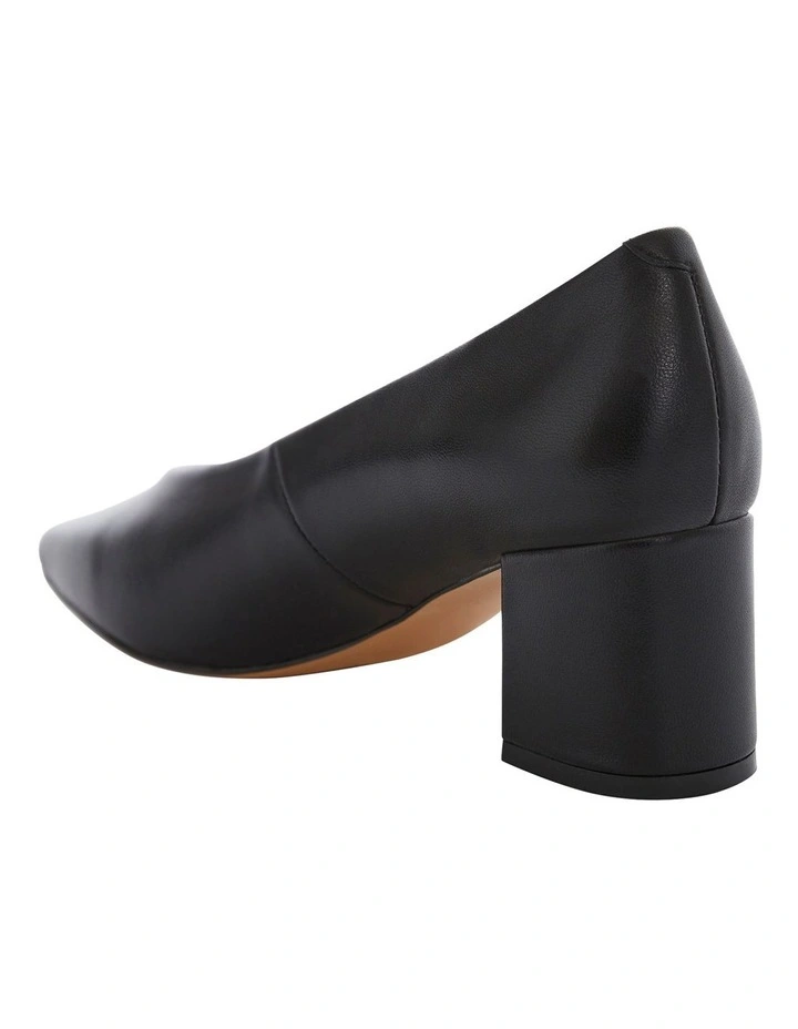 Jean Heeled Shoes in Black Leather image 3