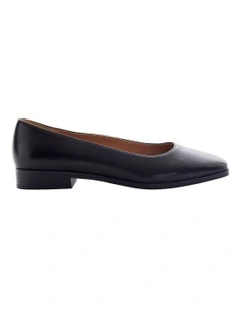Avanti Flat Shoes in Black Leather