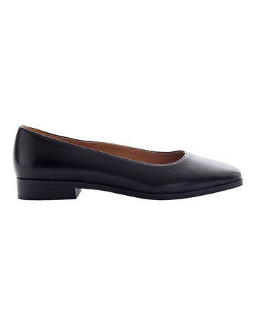 Black Glove colour