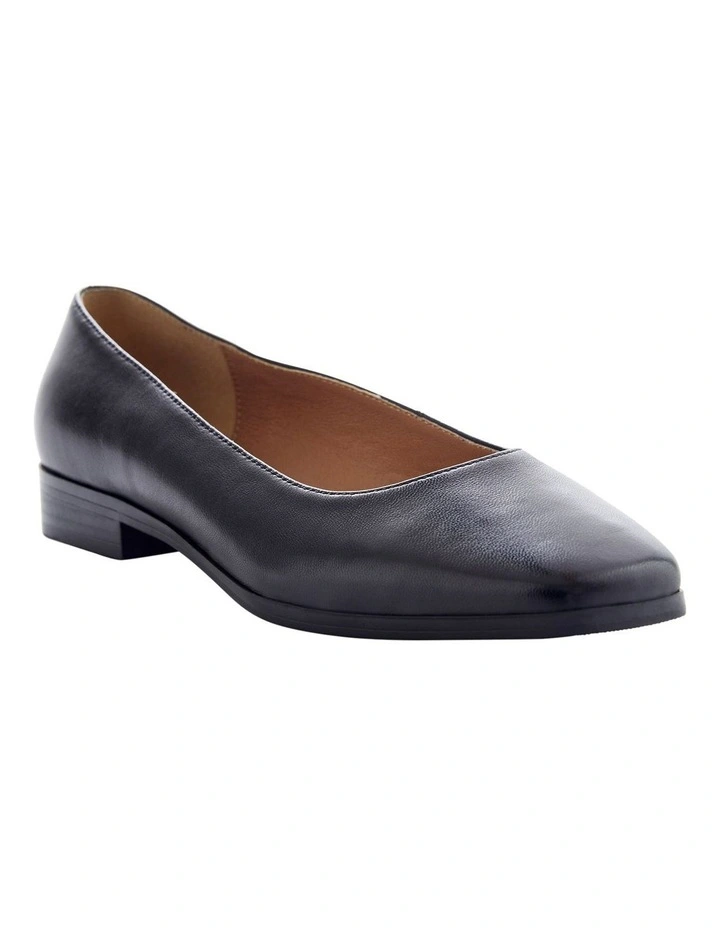 Avanti Flat Shoes in Black Leather image 2