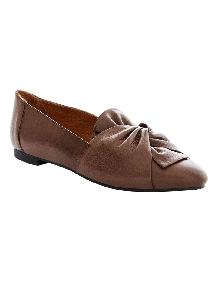 Rosco Flat Shoes in Chocolate image 5