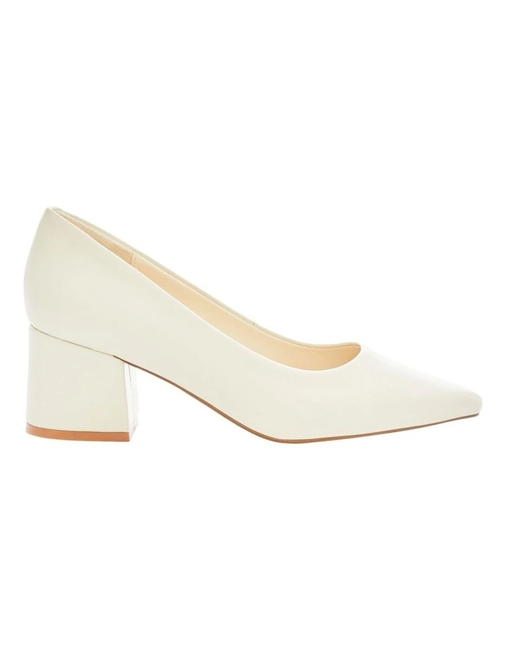 Idol Heeled Leather Shoe in Bone image 1