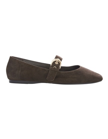 Chocolate Suede colour