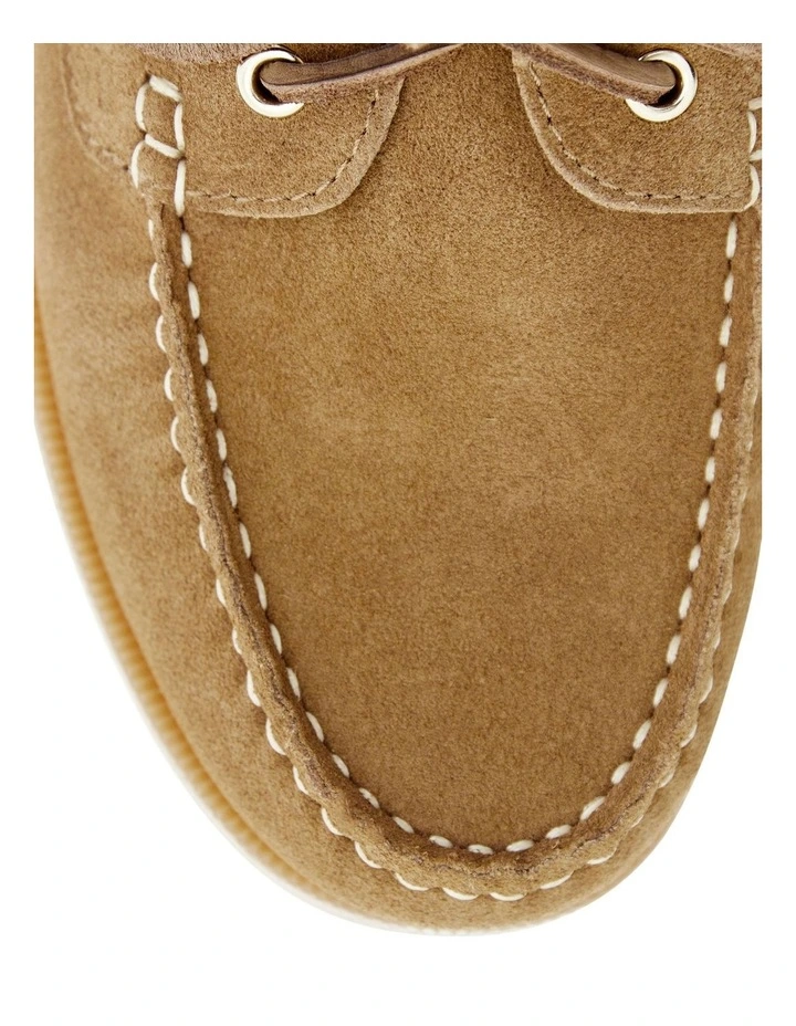 Anchor Flat Shoes in Taupe Suede Leather image 4