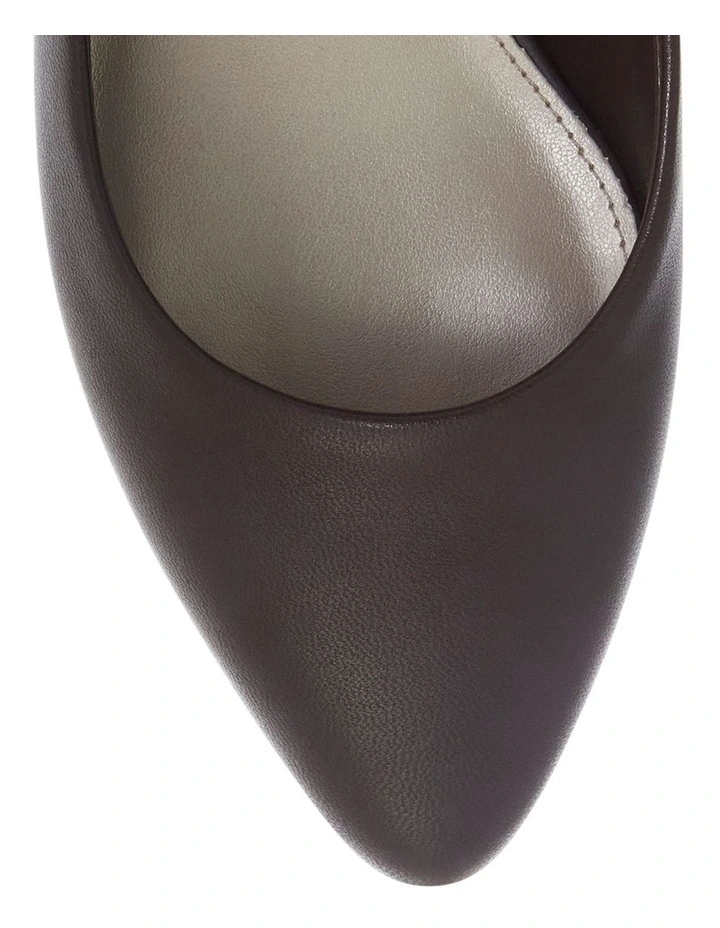 Henry Heeled Shoes in Chocolate image 4