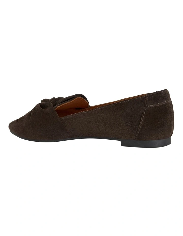 Rosco Flat Shoes in Chocolate Suede image 3