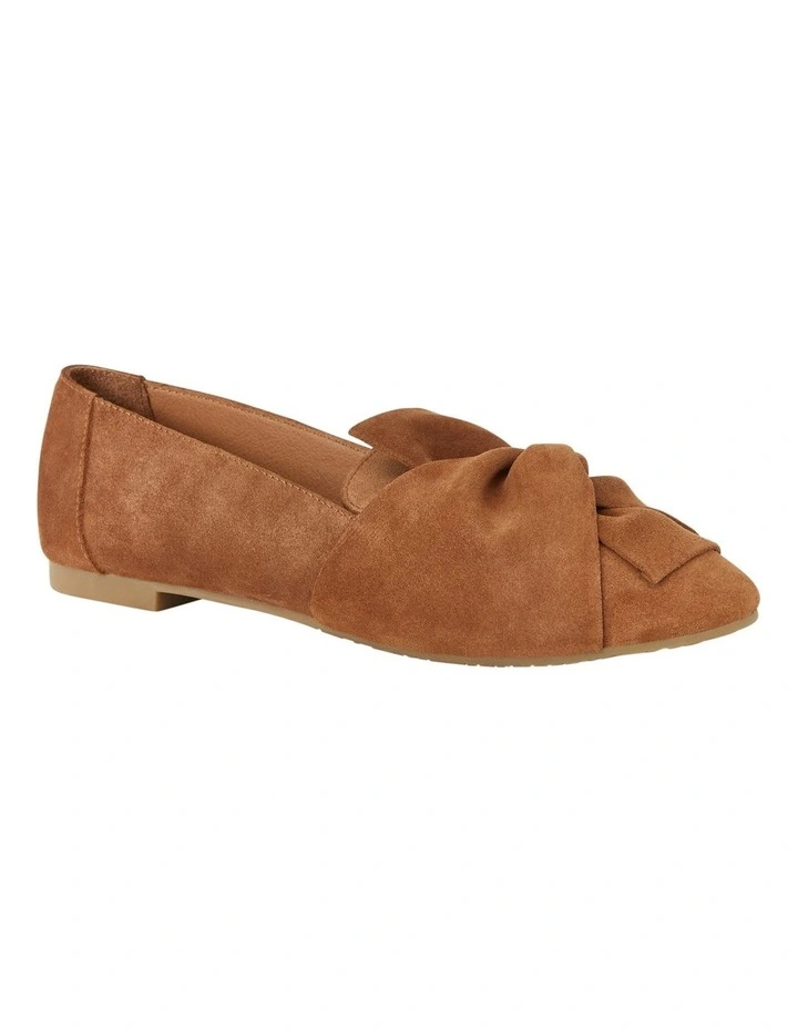 Rosco Flat Shoes in Tan Suede image 2