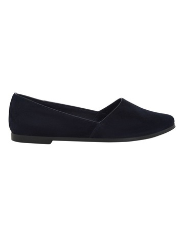 Navy Suede colour
