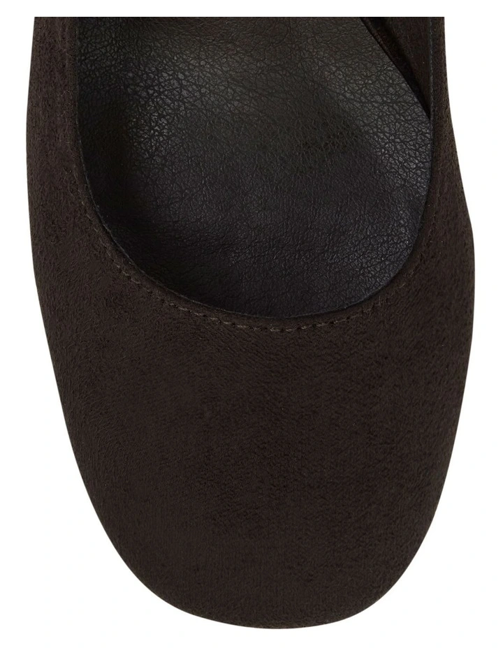 Tate Heeled Shoes in Chocolate Micro image 4