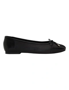 Ariel Ballet Flats in Black Leather