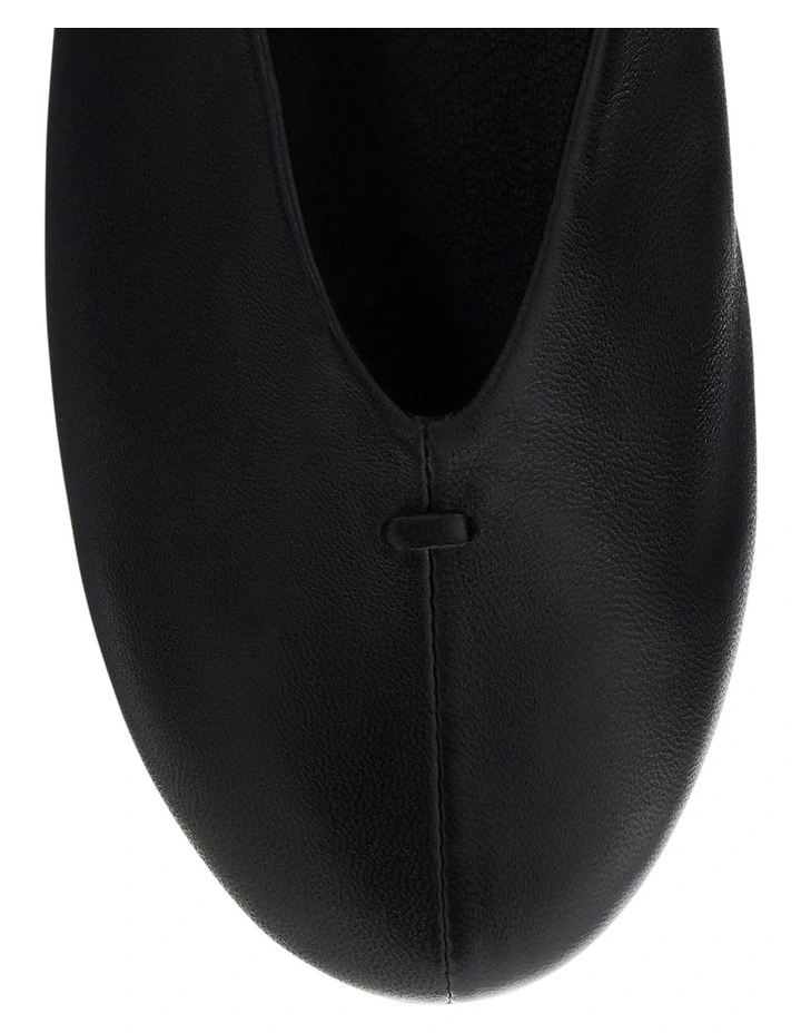 Esther Ballet Flats in Black Leather image 4