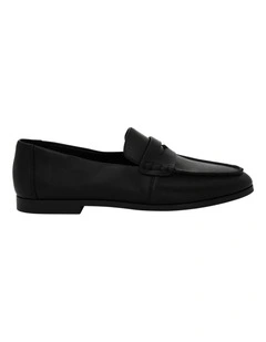 Spartan Loafers in Black Leather