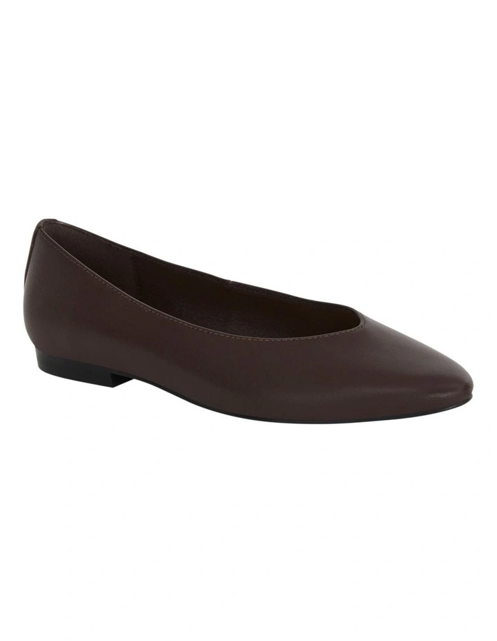 Elite Flat Shoes in Chocolate Leather image 2