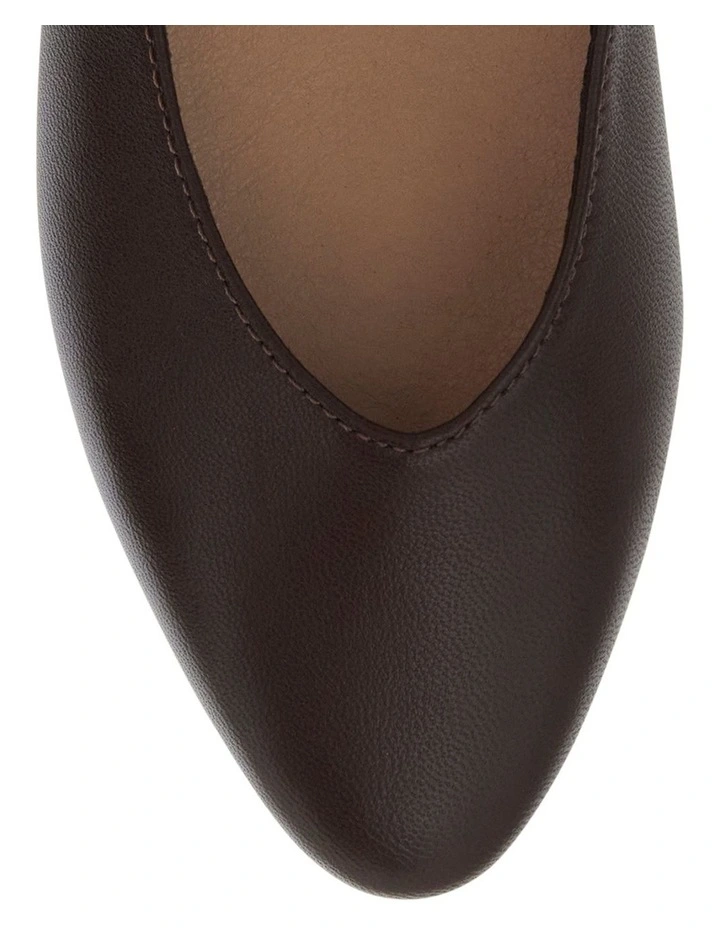 Elite Flat Shoes in Chocolate Leather image 4
