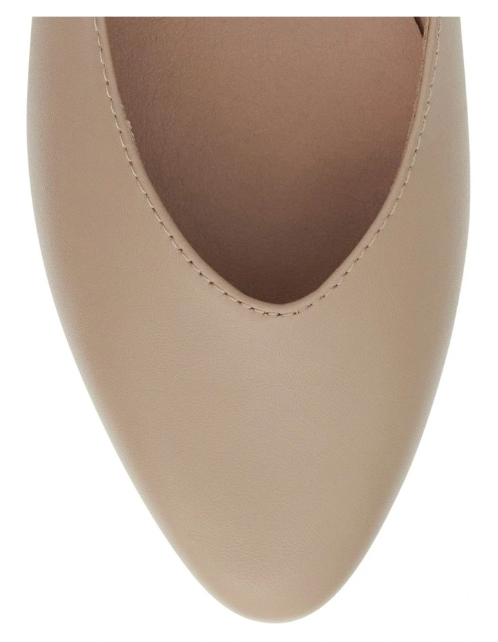 Elite Flat Shoes in Nude Leather image 4