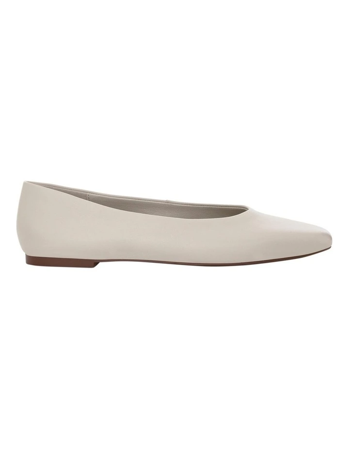Amanda Leather Flat Shoes in Bone image 1