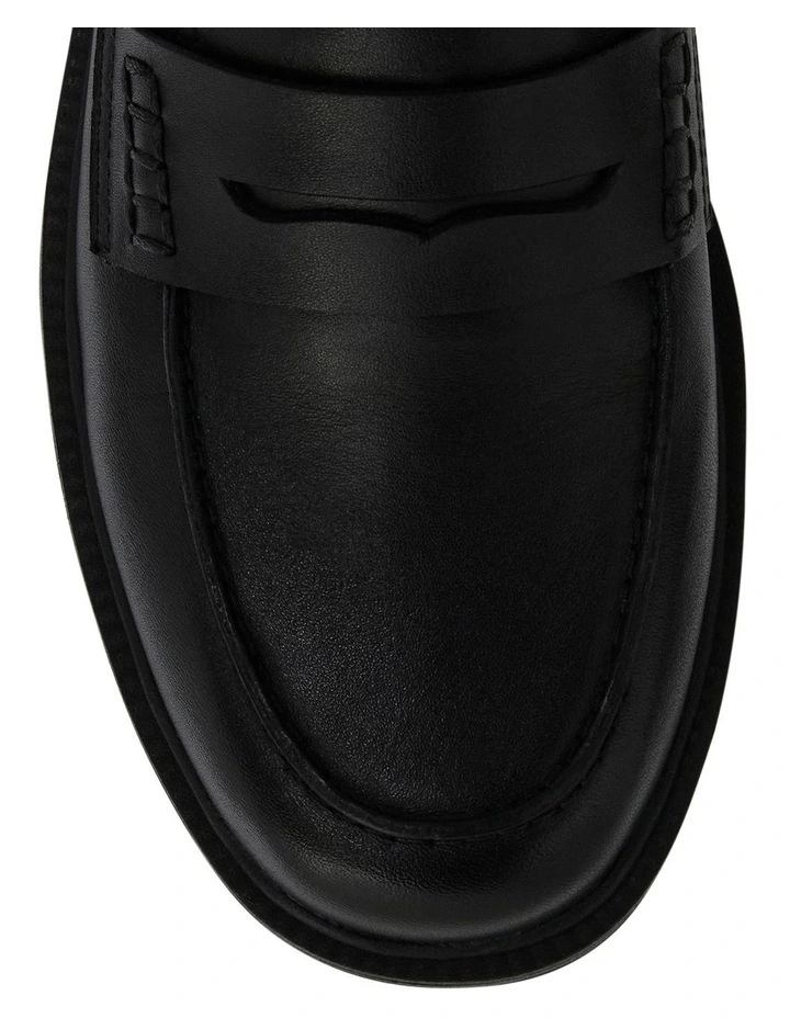 Pia Loafers in Black Leather image 4