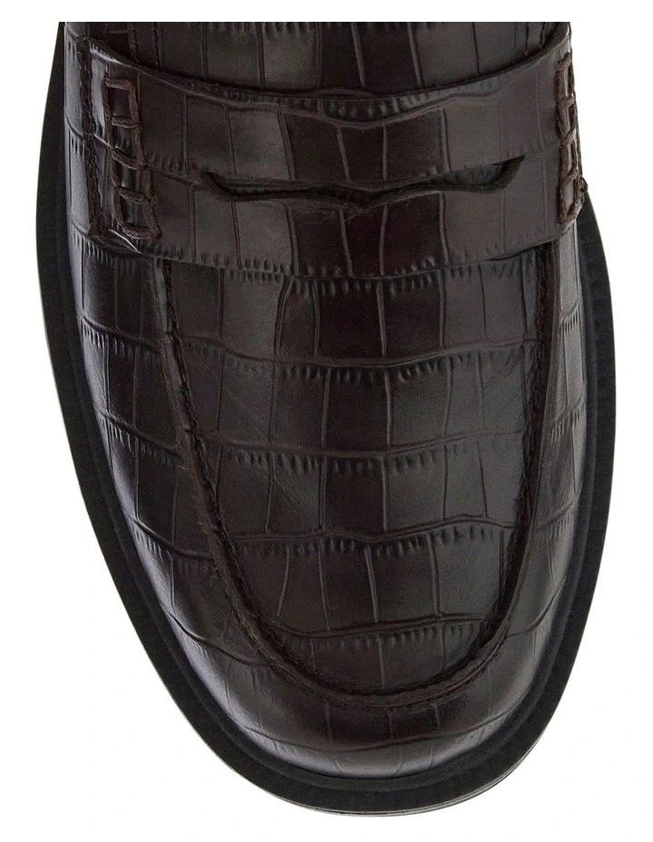 Pia Loafers in Chocolate Croc image 4