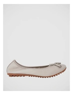 Prima Ballet Flats in Taupe Leather