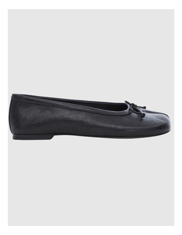 Black Glove colour