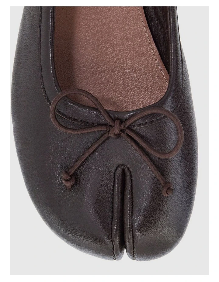 Edwina Split-toe Tabi Ballet in Chocolate Leather image 4