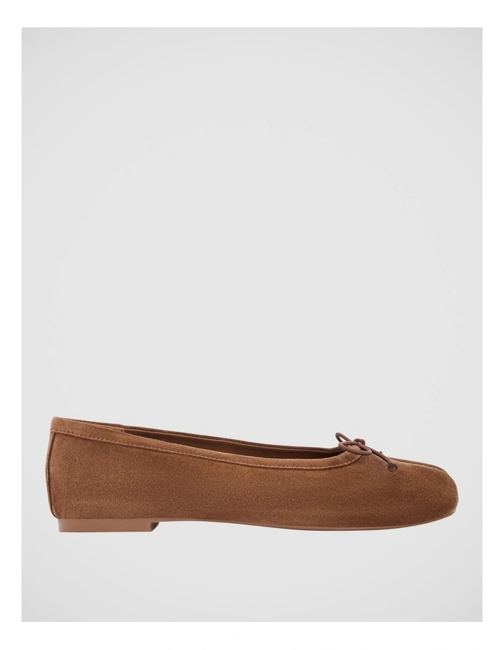 Edwina Split-toe Tabi Ballet in Tan Suede image 3