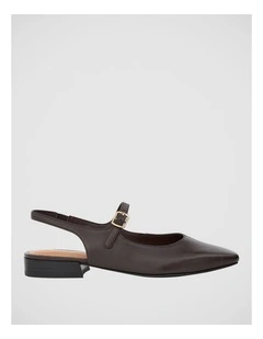 Everly Flat Shoes in Chocolate Leather