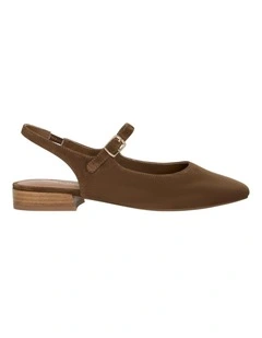 Everly Flat Shoes in Tan Suede Leather