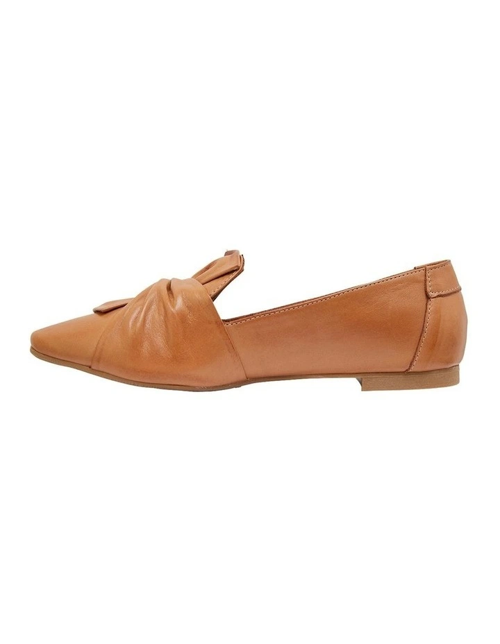 Rosco Leather Flat Shoes in Tan image 4