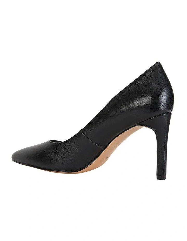Octavia Heeled Shoes in Black Leather image 7