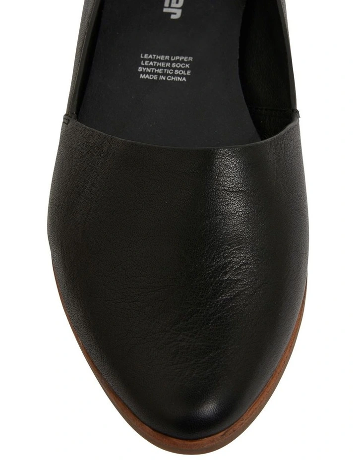 Rachael Leather Flat Shoes in Black image 7