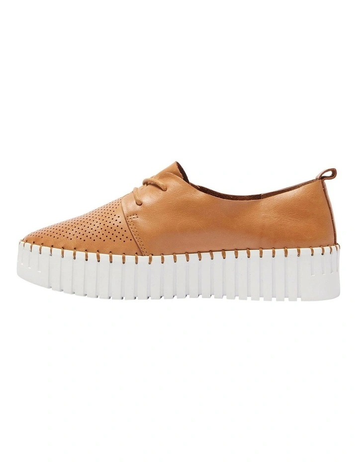 Central Sneakers in Tan Leather image 3