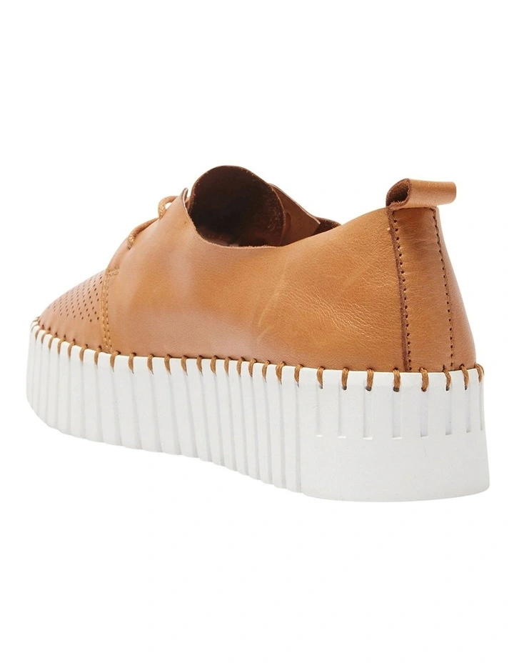 Central Sneakers in Tan Leather image 6