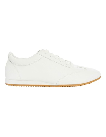 WHITE GLOVE colour