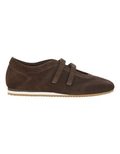 Pronto Sneaker in Chocolate Suede