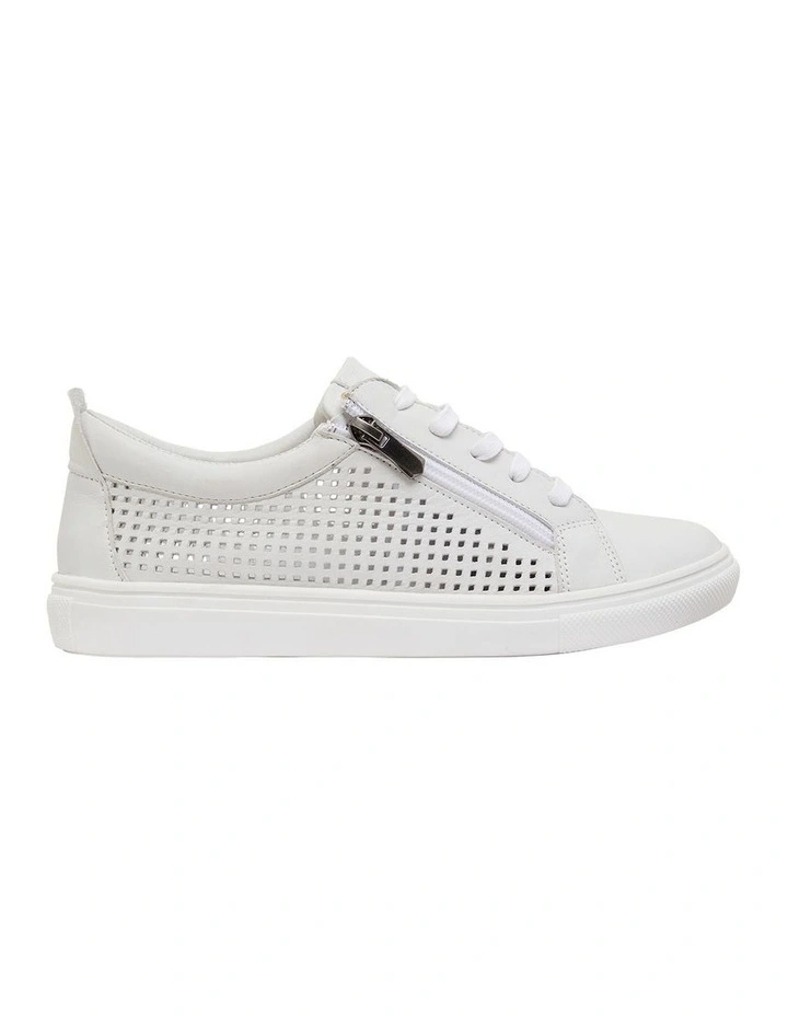 Rio Sneakers in White Leather image 1