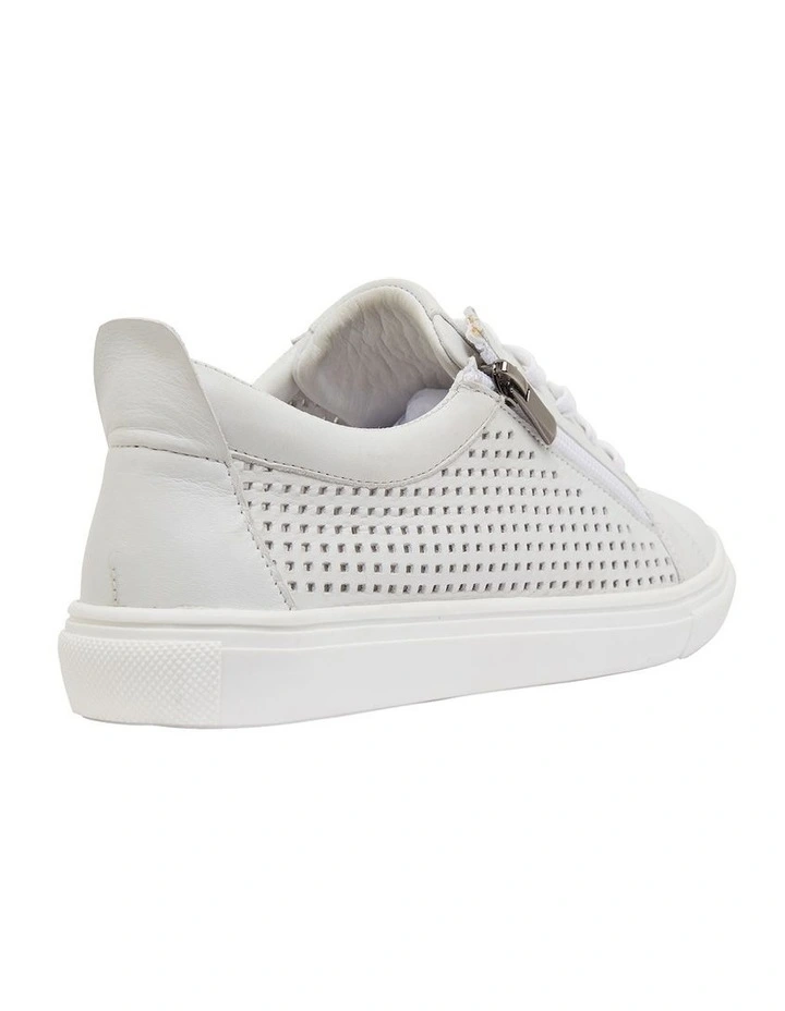 Rio Sneakers in White Leather image 4