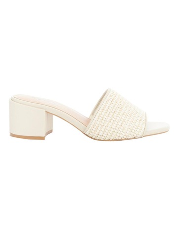 Bone Raffia colour