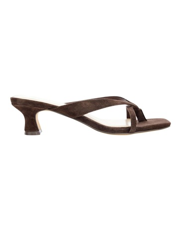 Chocolate Suede colour