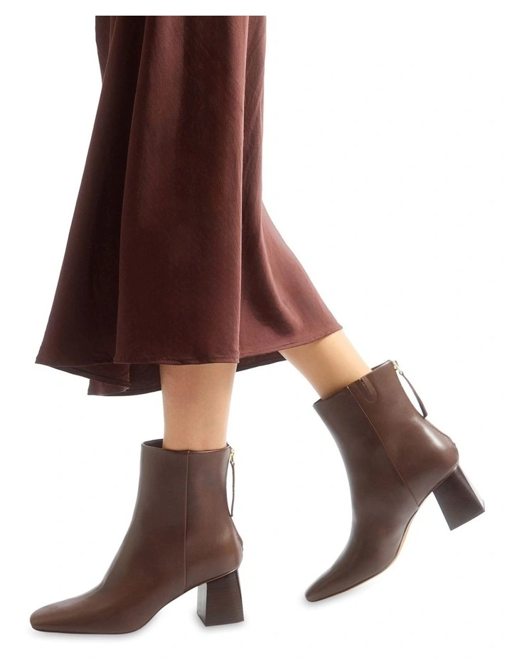 Kade Boots in Chocolate Leather image 2