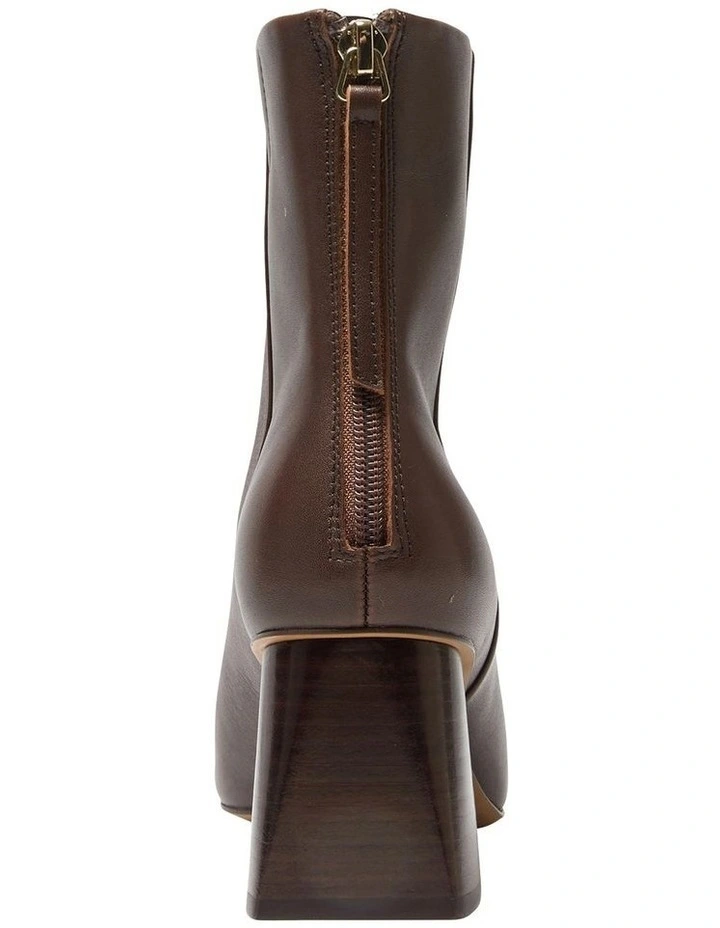 Kade Boots in Chocolate Leather image 5